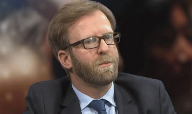 Haki Abazaj shpall fitoren e VV-së me 90% të votave