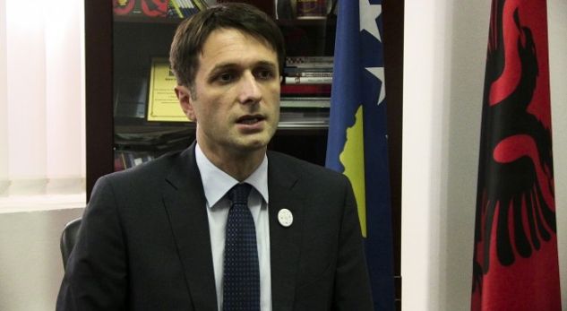 Valon Murati: Historia një ditë do të qesh e qaj me mentalitetin provincial të diplomacisë së Kosovës