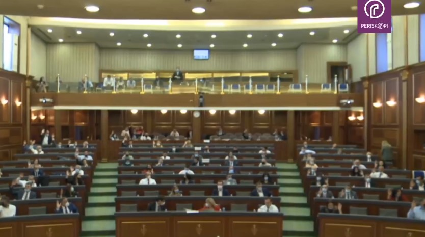 Ndërpritet seanca e Kuvendit për shkak të rrezikut nga mosajrosja