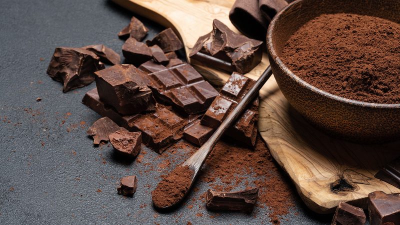 Konsumimi i çokollatës së zezë zvogëlon stresin dhe inflamacionin