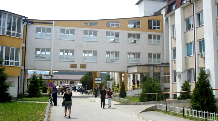 Ikja e gruas me koronavirus nga spitali i Gjakovës, Policia jep detajet