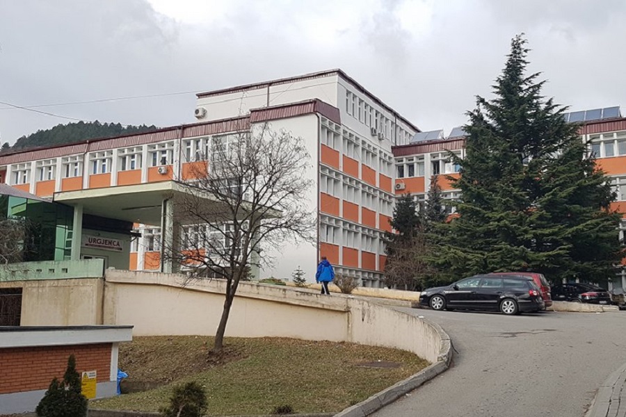 Situatë kritike në Spitalin e Pejës, 19 pacientë me koronavirus në gjendje të rëndë