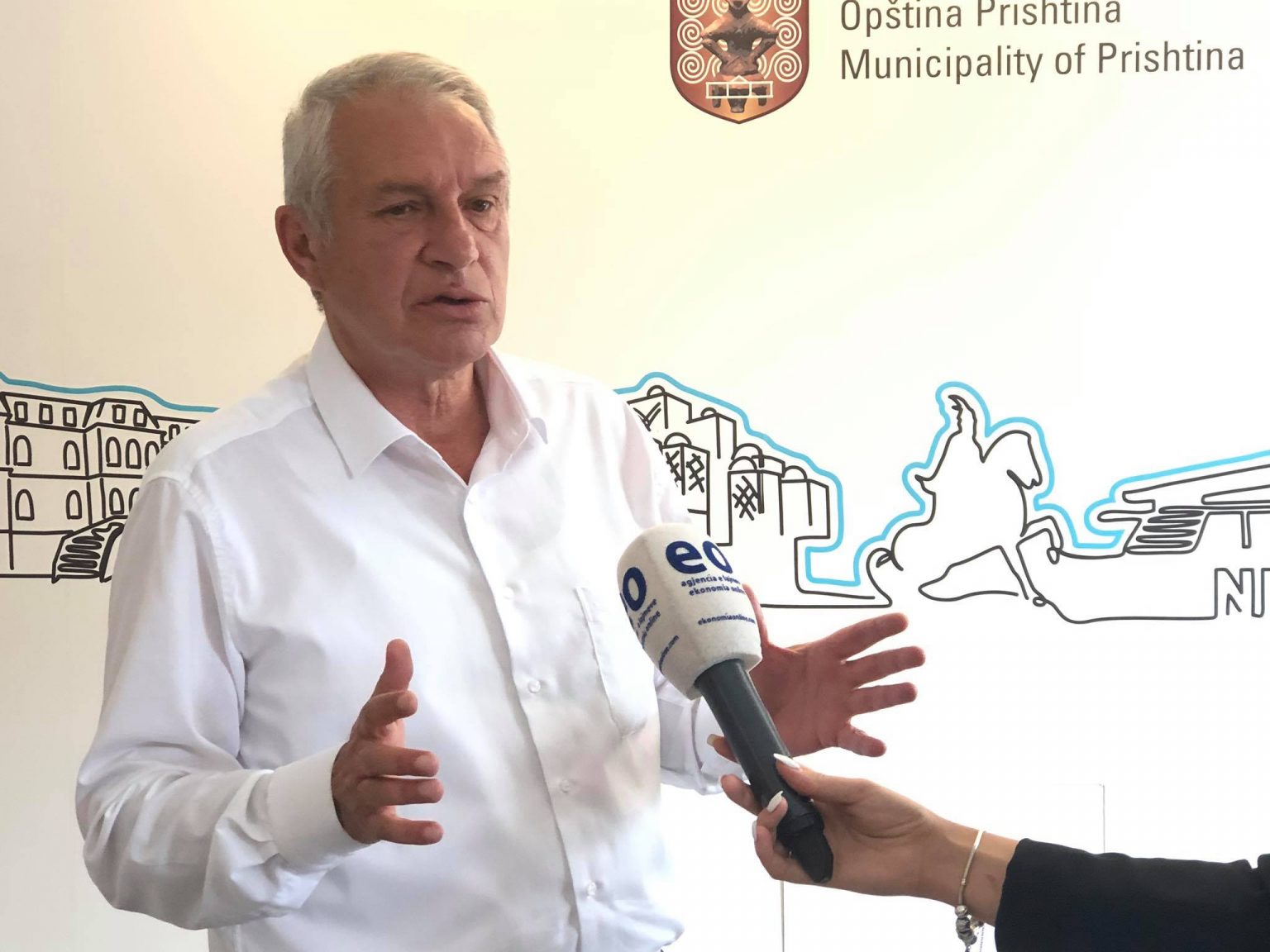 Në dy javët e ardhshme pritet rritje e të infektuarve, Komuna e Prishtinës përgatit 400 shtretër