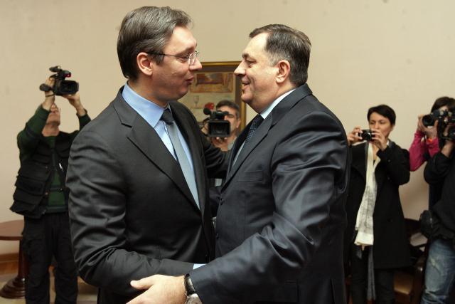 Dodik: Do t’i kërkoj Serbisë dhe Vuçiqit të na mbështesin në ndarjen në Bosnje dhe Hercegovinë