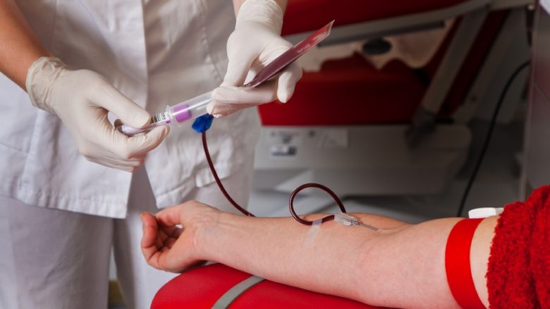 Mungesë e rezervave të gjakut, bëhet apel për më shumë dhurues