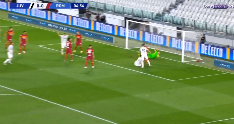 Gonzalo Higuain dridh Romën pas vetëm gjashtë minutave lojë, shikoni golin