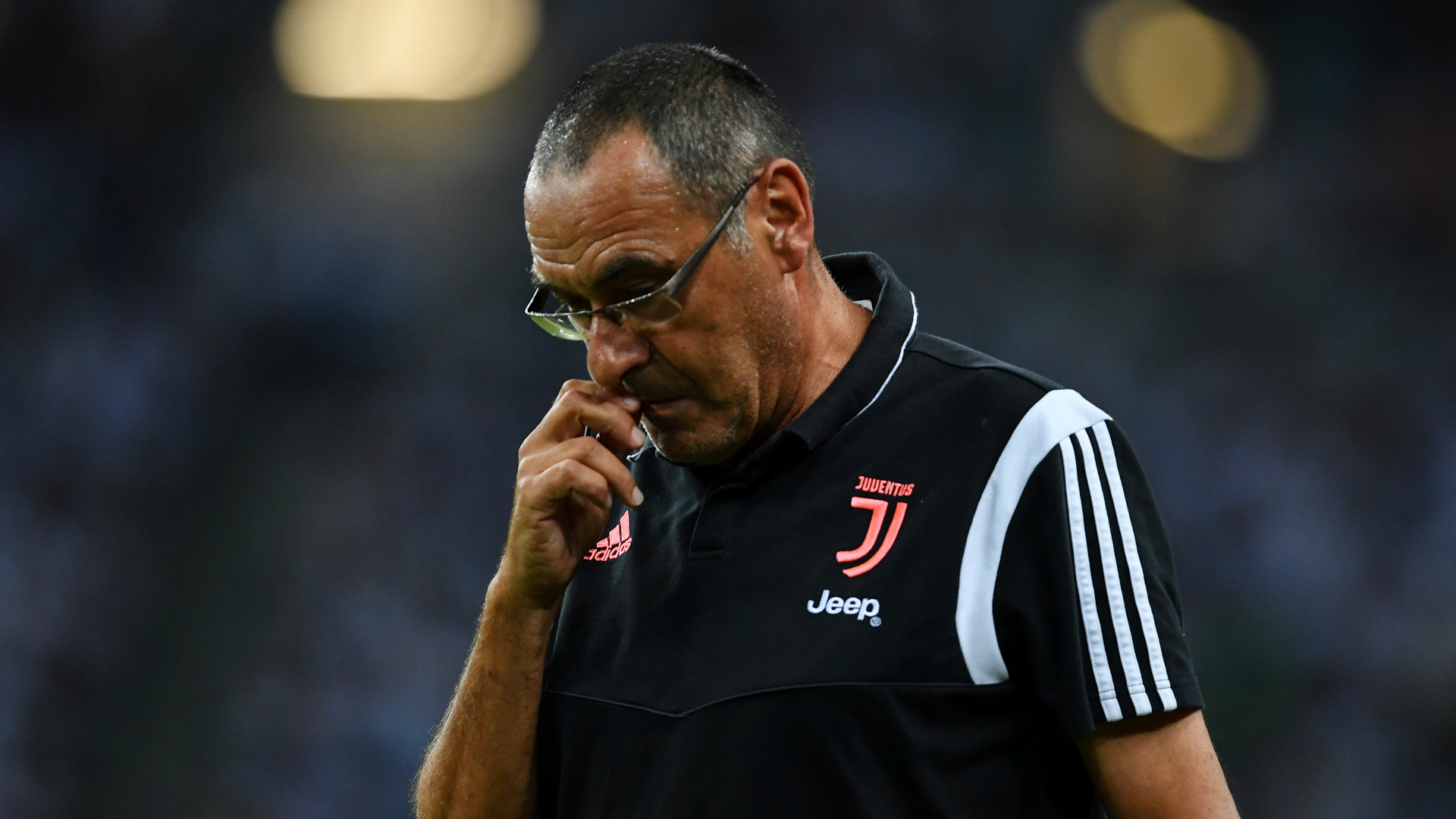 U shkarkua nga Juventusi: Ja nga cili ekip i Serie A po kërkohet Sarri