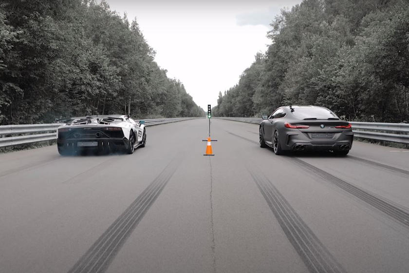 Garë shpejtësie ndërmjet BMW M8 dhe Lamborghini Aventador SVJ