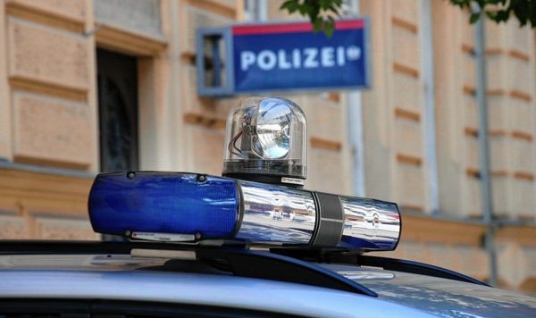 Kosovari në Austri ndoqi një veturë për afro 50 km, mendoi se vajza e tij ishte rrëmbyer