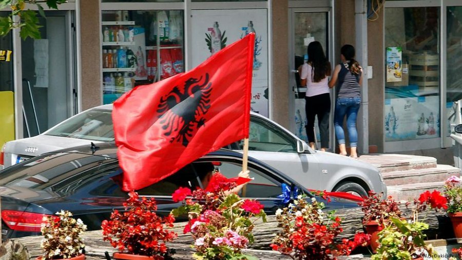 Shqiptarët e Luginës duan përfshirje në dialog, kërkojnë të drejta të barabarta me serbët në Kosovë