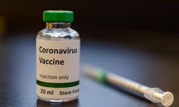 “Ditë e Madhe”: Vaksina e Modernas del 95 për qind efektive në të dhënat e para