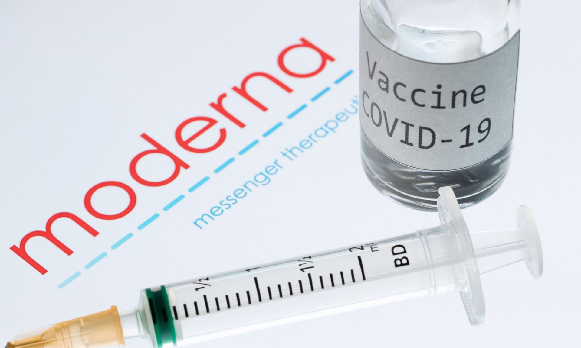 Rezultatet finale: Vaksina e Modernas me 94% efikasitet – shpërndarja e dozave të para në fillim të vitit
