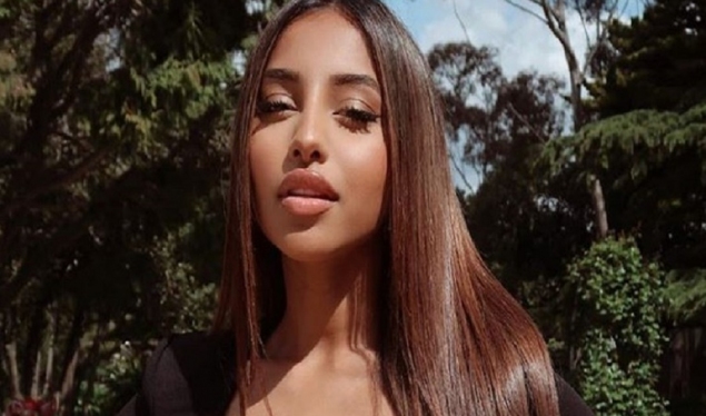 ​Modelja australiane ankohet për diskriminim për shkak se duket shumë tërheqëse