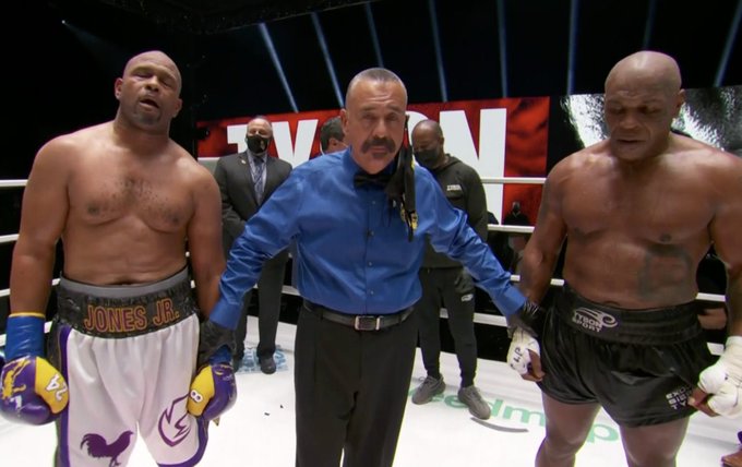 Ka përfunduar përballja e ‘egër’ mes Mike Tyson dhe Roy Jones