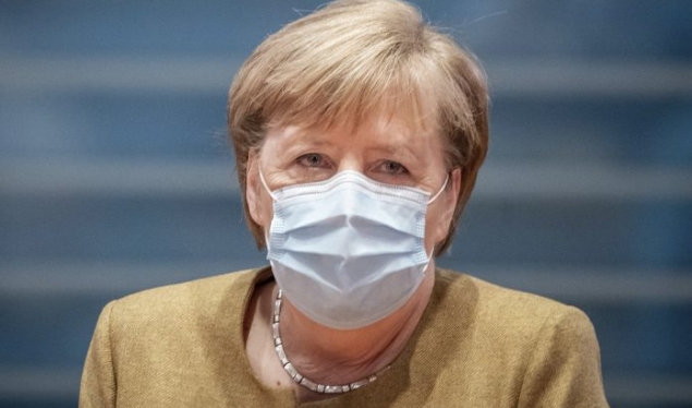 Merkel për të moshuarit që vdiqën në vetmi nga COVID-19: Zemra ime është thyer