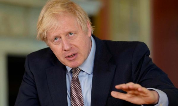 Dorëhiqet Johnson: Partia dëshiron të zgjedhë lider e kryeministër të ri