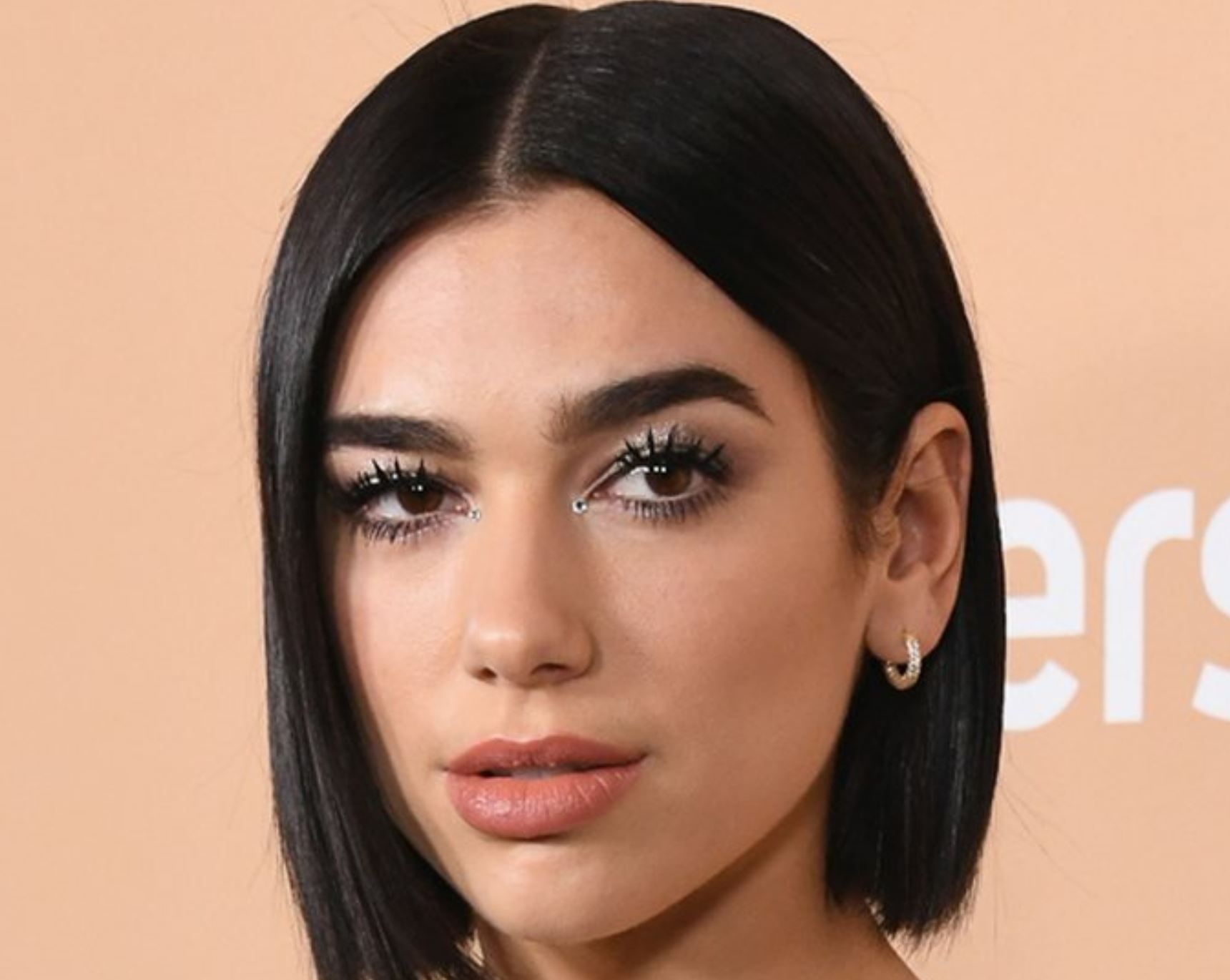 6 modele/prerje flokësh që do mbizotërojnë në vitin 2021!