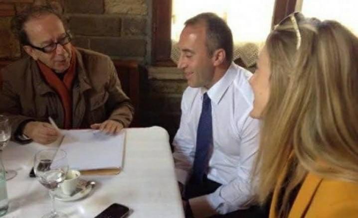 Haradinaj uron Kadarenë për ditëlindjen e 85-të