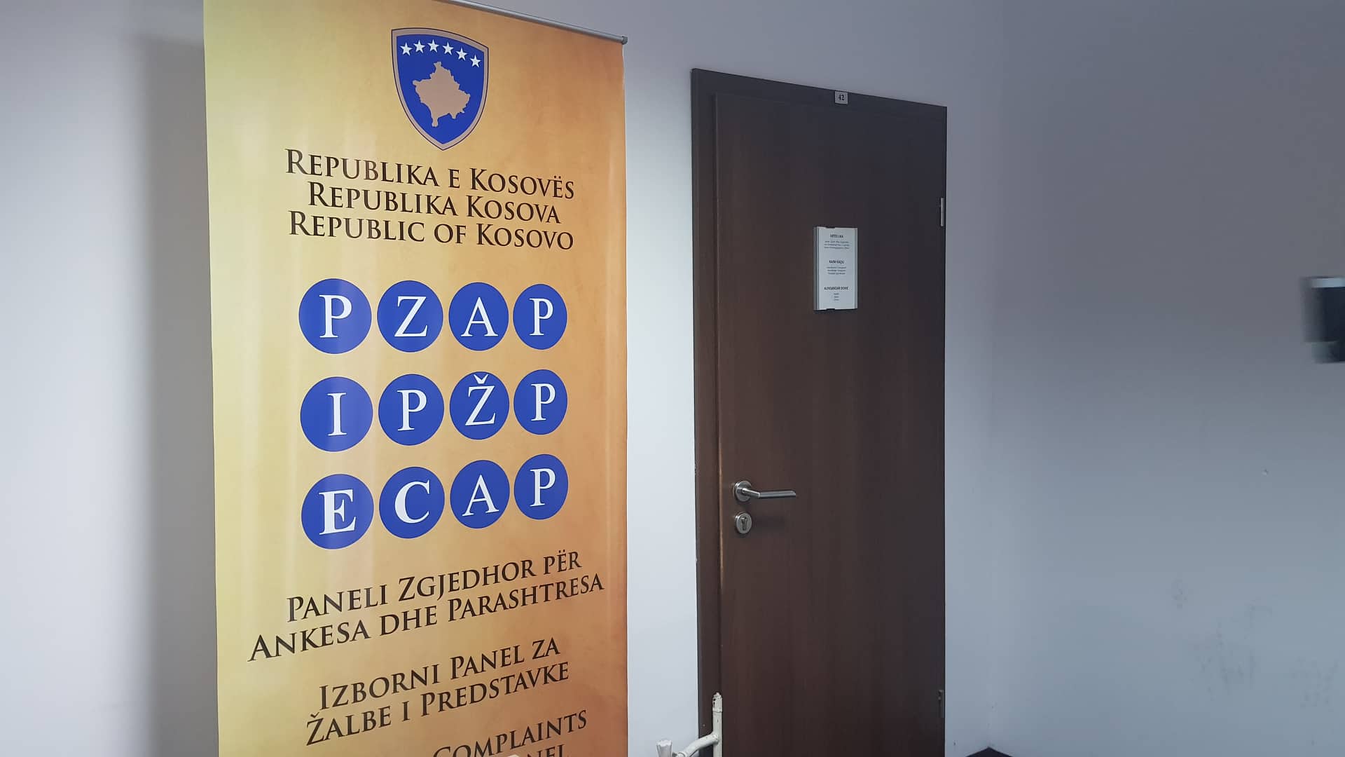 Ekskluzive: PZAP rrëzon vendimin e paligjshëm të KQZ-së për votimin jashtë përfaqësive diplomatike në restorante