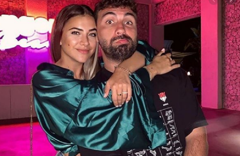 Ledri Vula publikon fotografi me vajzën: Dritë e syve