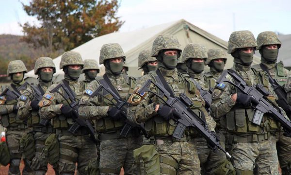Ministria e Mbrojtjes mohon se FSK po përgatitet të hyjë në veri