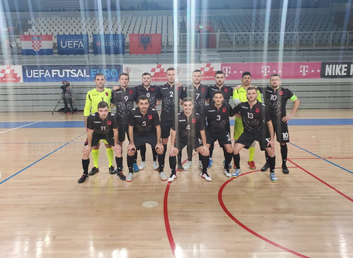 Shqipëria mposhtet me rezultat të thellë nga Kroacia në eleminatoret për Euro 2022