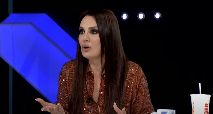 Albërie Hadërgjonaj thotë se virusin Covid-19 e kanë hedhur me aeroplan