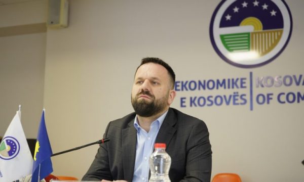 Rukiqi thotë se Kosova duhet ta ketë të zgjidhur çështjen e sigurisë së furnizimit me energji elektrike në plan afatgjatë