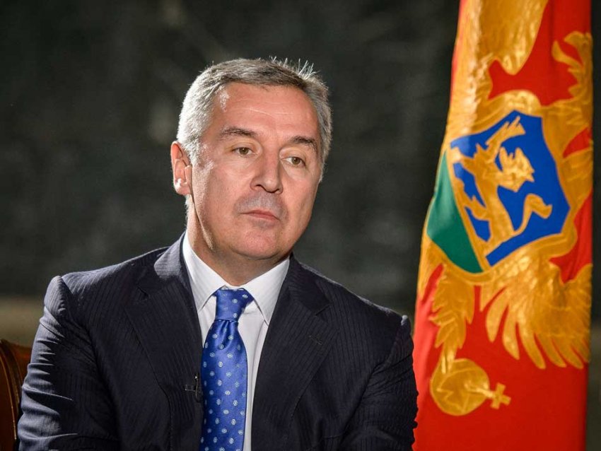 Gjukanoviq: Rusia vazhdon të ndërhyjë në punët e brendshme të Malit të Zi