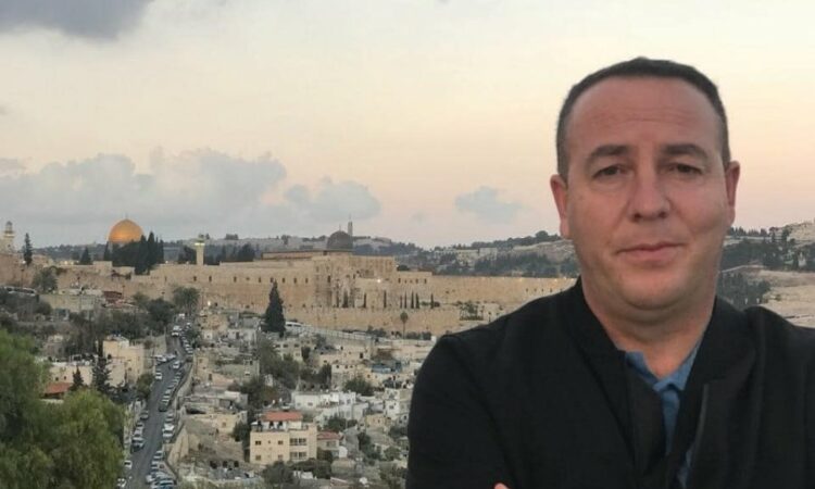 Ridvan Berisha për tensionet në Lindje të Mesme: Lutemi për Izraelin