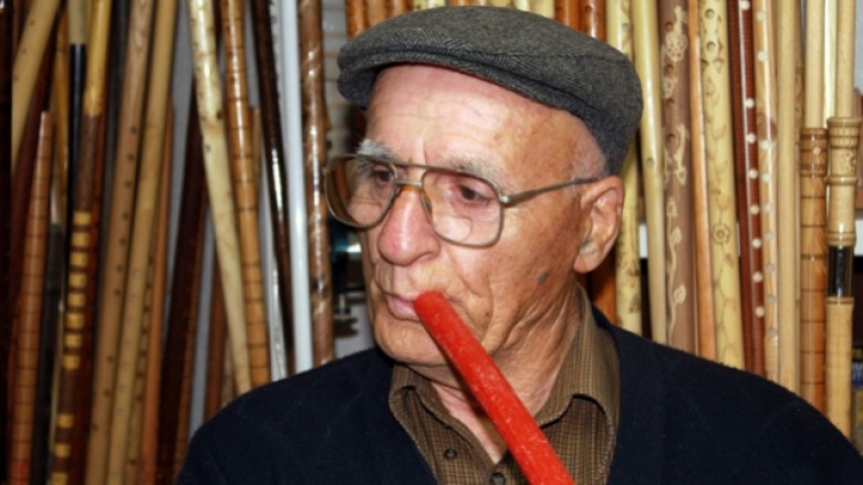 Vdes instrumentisti i njohur kosovar