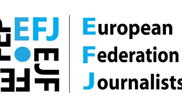 Federata Evropiane e Gazetarëve: VV në Kosovë të ndalojë sulmet ndaj gazetarëve