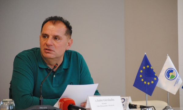 Rritet numri i punëkërkuesve, Gërxhaliu: Mungesa e stabilitetit politik po e ngulfat ekonominë