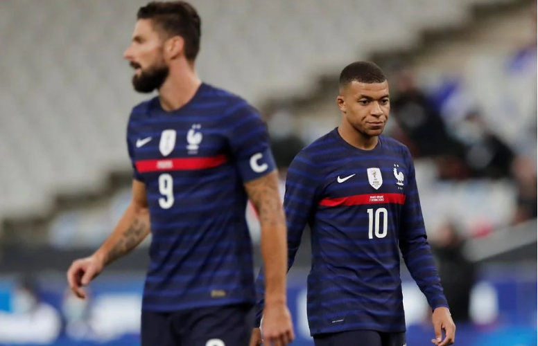 Mbappe është ofenduar rëndë nga sjellja e Giroud pas ndeshjes së Francës