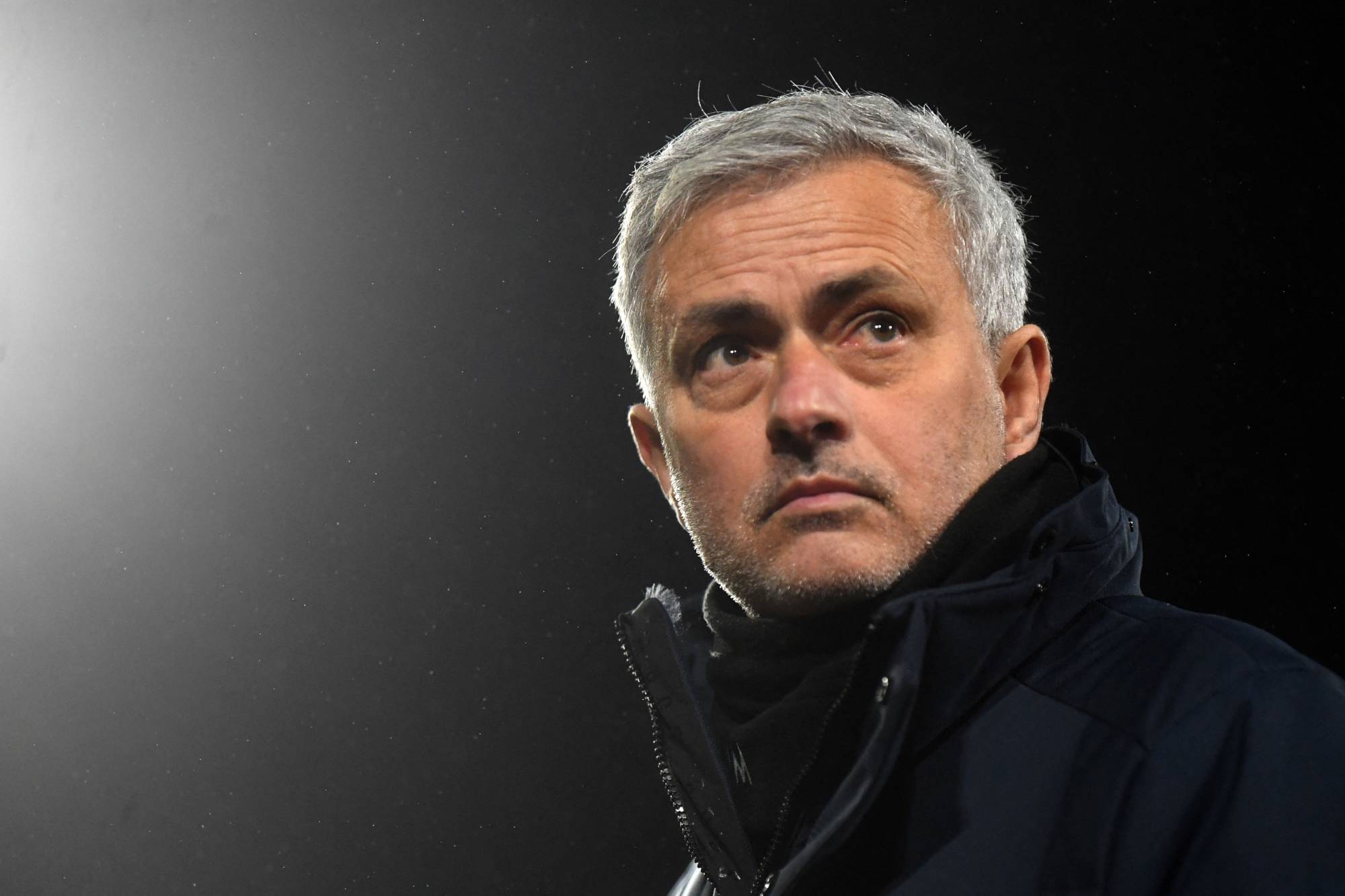 Mourinho afër ta marrë drejtimin e Benficas