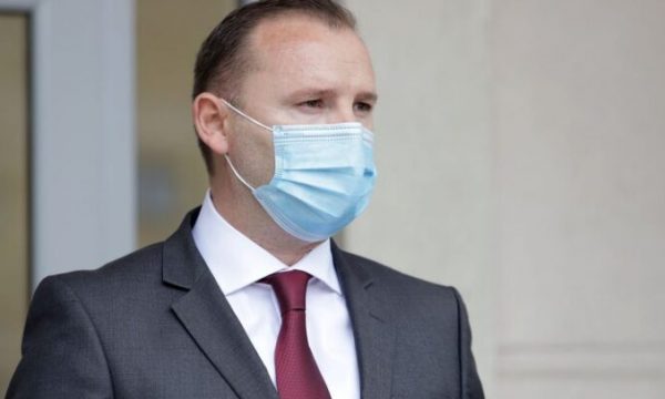Zemaj: Ka tre muaj që askush nuk është marrë me menaxhimin e pandemisë