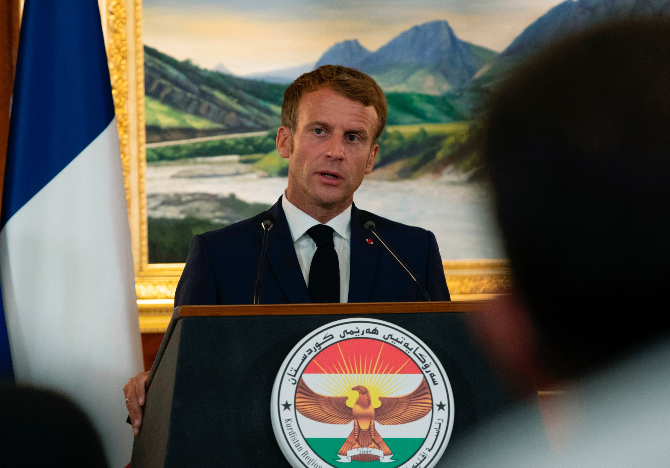 Macron: Unë nuk mund të garantoj shpëtimin e afganëve që janë ende në Kabul