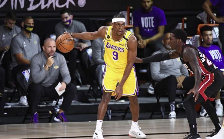 Rondo planifikon të kthehet te Lakers – gati kontrata 1 vjeçare