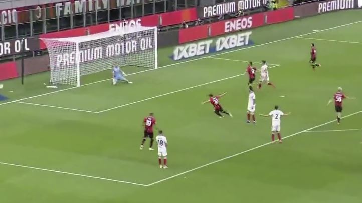 Shënohen edhe tre gola të shpejtë në ndeshjen Milan – Cagliari, ‘Rossoneri’ me dy gola epërsi