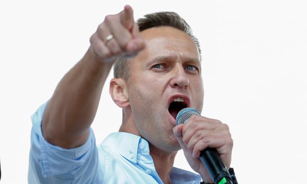 Navalny tregon terrorin psikologjik me televizor që po i bëjnë në burgun rus