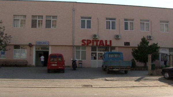 20 vjeçarja që u soll pa shenja jete në spitalin e Ferizajit kishte shenja dhune
