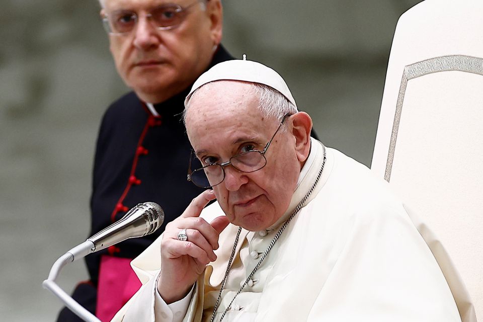 Papa Françesku iu kërkon të krishterëve që të agjërojnë për Afganistanin