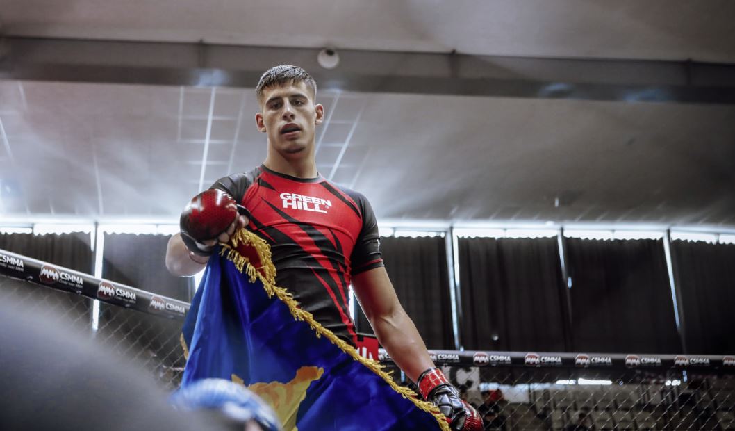 Kosova synon medalje të artë në MMA, përmes Arlind Berishës