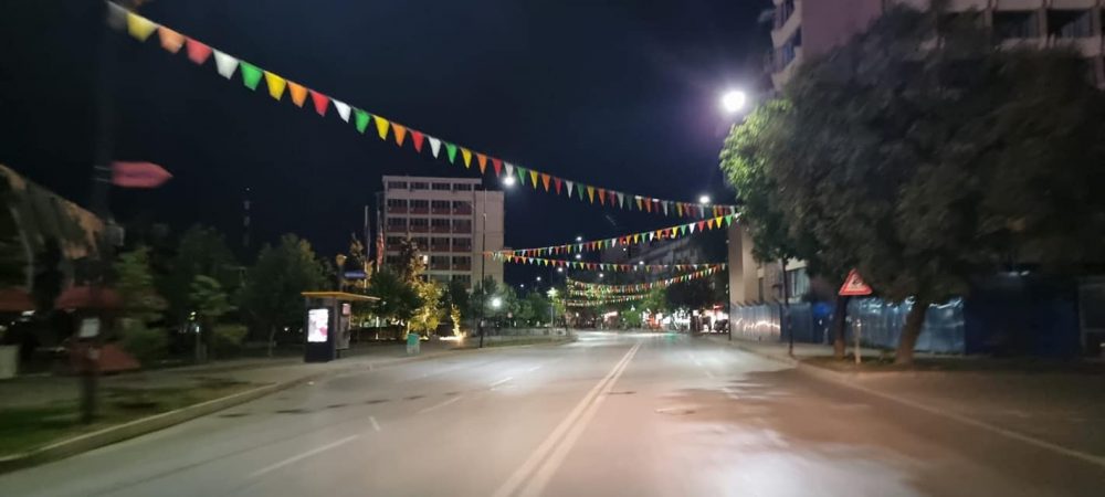Asnjë lëvizje, kështu duket Prishtina gjatë orës policore