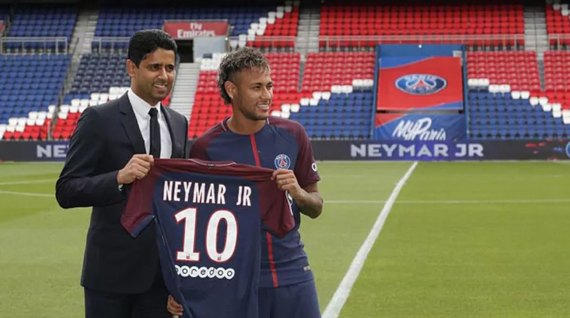 Nënshkrimi i Neymar i kushtoi Parisit 489 milionë euro