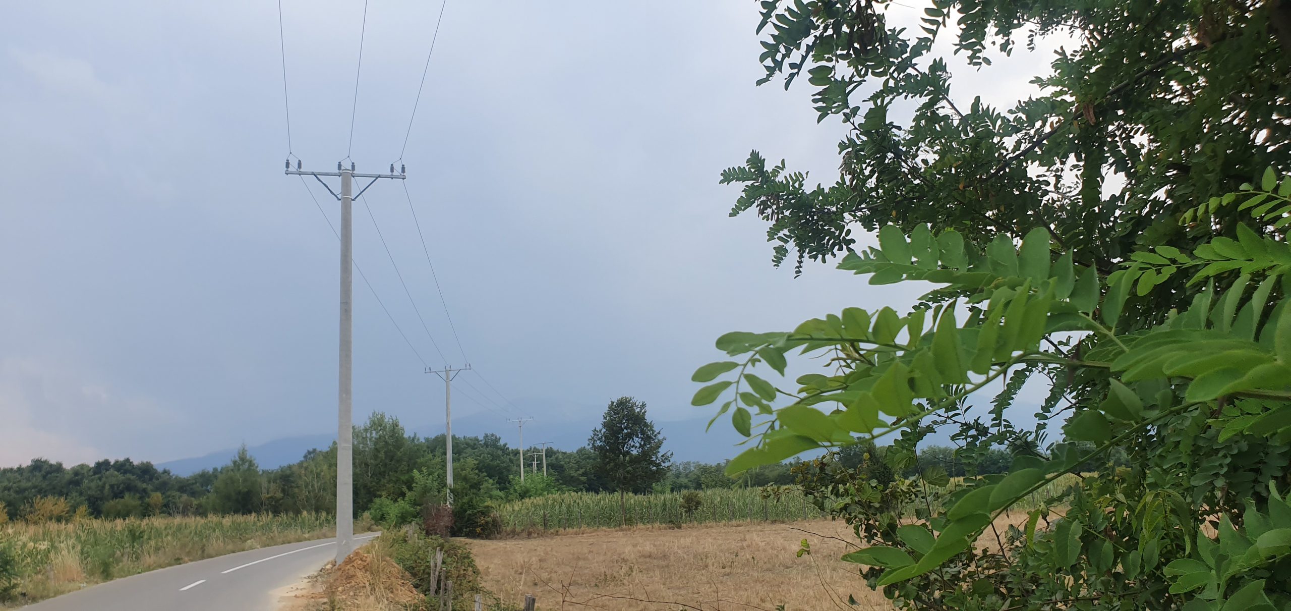 Mbi pesë mijë banorëve në Deçan u zgjidhet problemi me energji elektrike