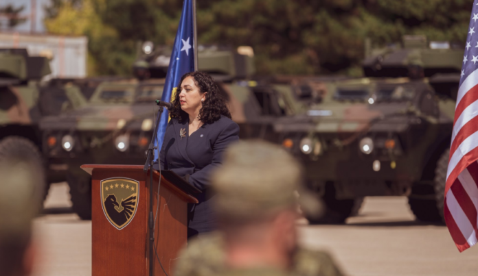 Vjen reagimi i Presidencës së Kosovës pasi ambasadori rus u paraqit tek ushtria serbe afër kufirit