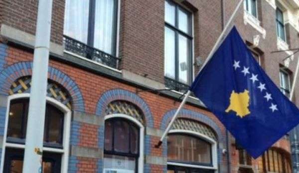12 ambasadat e Kosovës të zbrazëta, çka thonë disa nga diplomatët që lëshuan zyret