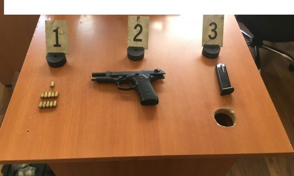 Dasmë në Istog: Një qytetar i arrestuar, një pistoletë e konfiskuar, një gjobë e rëndë e shqiptuar