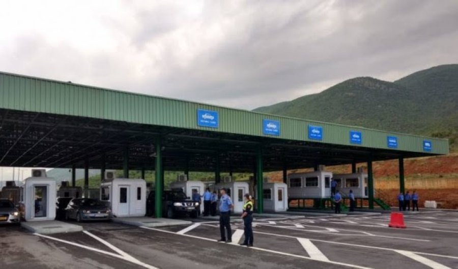 Shqipëria miraton marrëveshjen me Kosovën për rregullat e trafikut lokal të kufirit